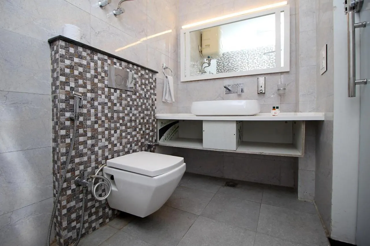 Capital O 18777 Chanson Hotels Delhi  3*, Delhi (National Capital Territory of India) India