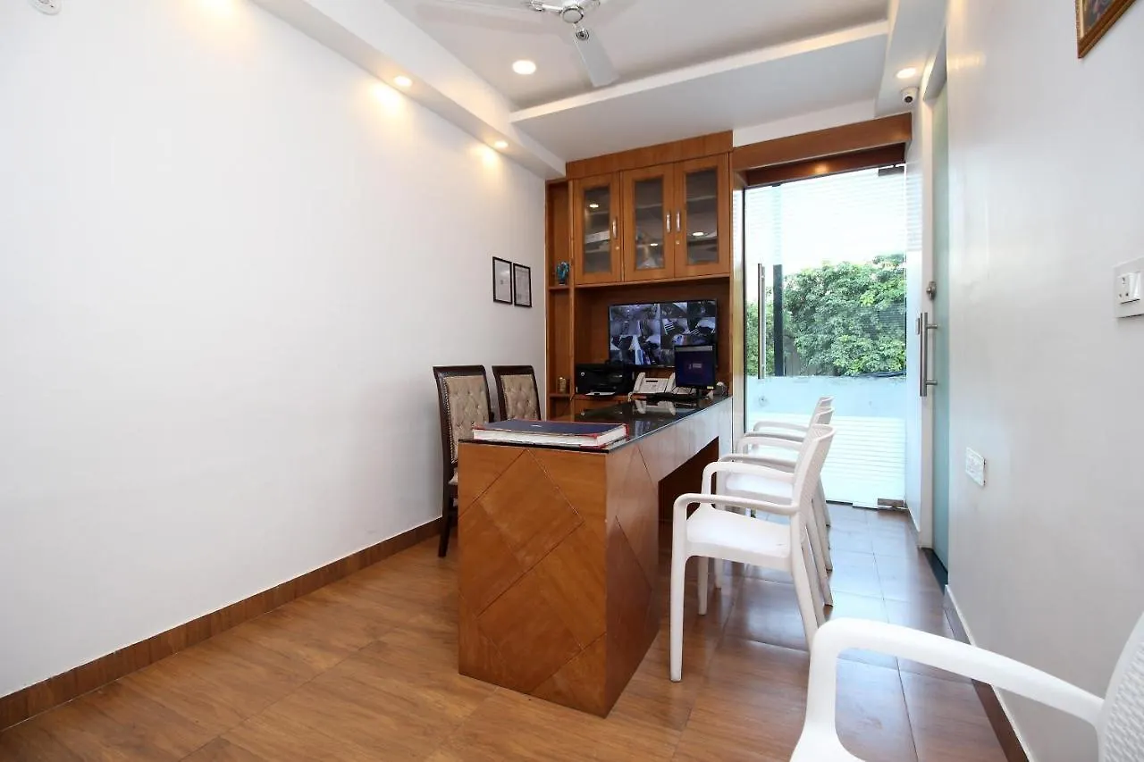Capital O 18777 Chanson Hotels Delhi